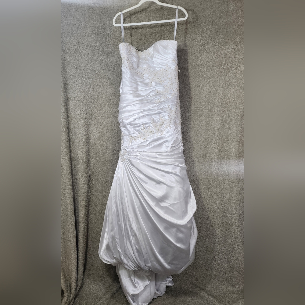 Alfred Angelo White Strapless Wedding Dress